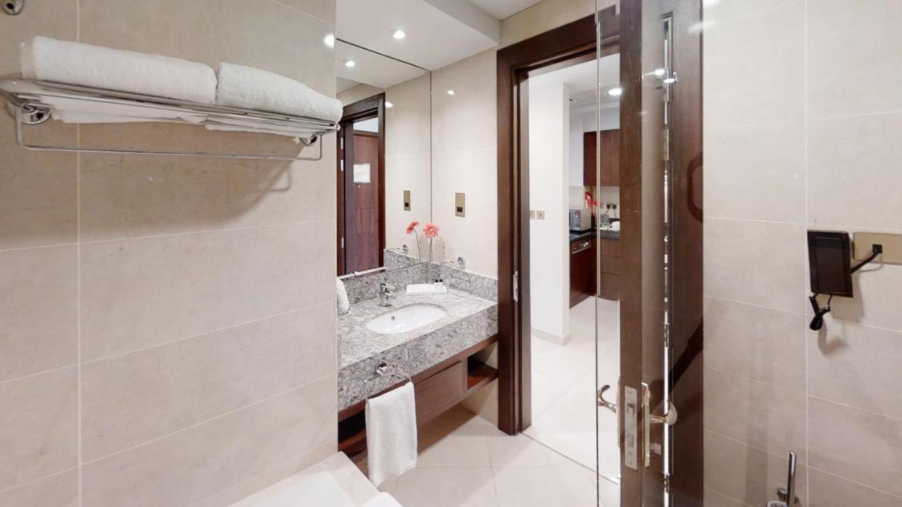 Suha Park Hotel Apartments, Waterfront Jaddaf Dubai Bagian luar foto